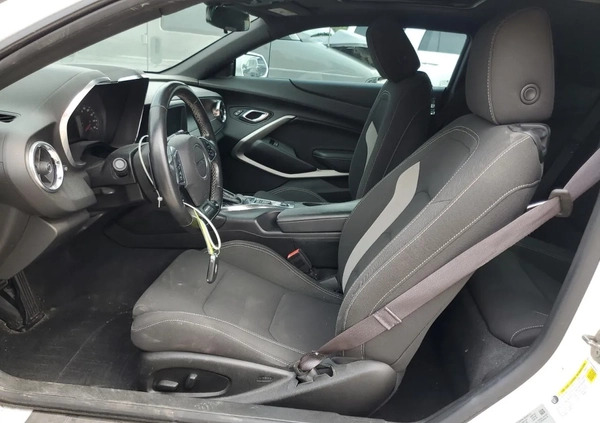 Chevrolet Camaro cena 56500 przebieg: 98981, rok produkcji 2017 z Warszawa małe 56